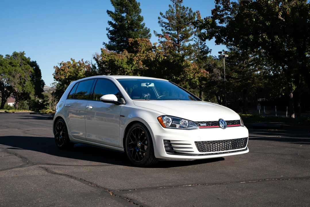 2017 Volkswagen GTI Mk7 - Image 18 of 31