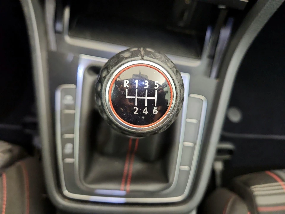 2017 Volkswagen GTI Mk7 - Image 16 of 21