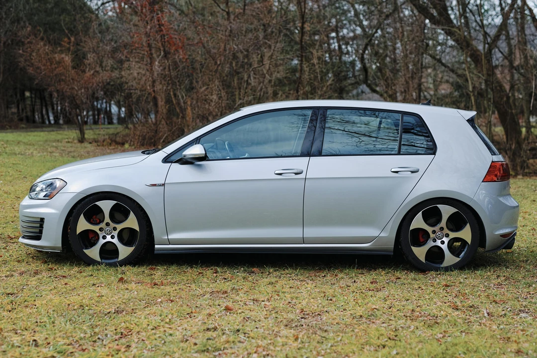 2017 Volkswagen GTI Mk7 - Image 3 of 31