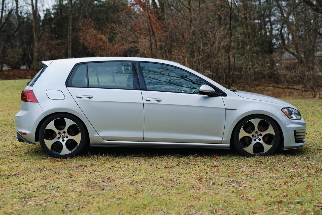 2017 Volkswagen GTI Mk7 - Image 10 of 31