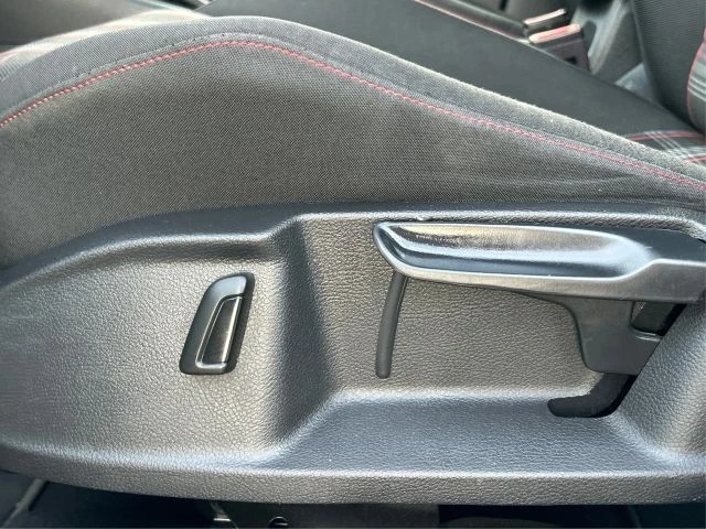 2017 Volkswagen GTI Mk7 - Image 19 of 21
