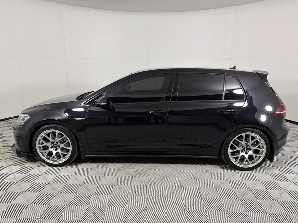 2017 Volkswagen GTI Mk7 - Image 8 of 12