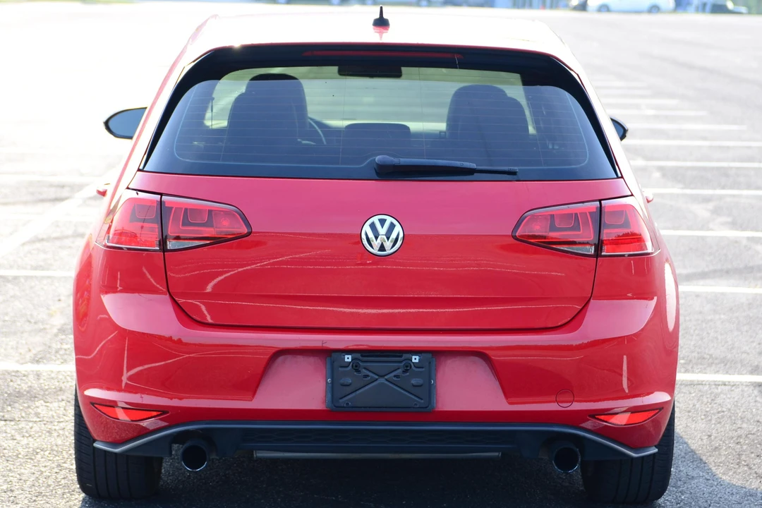 2017 Volkswagen GTI Mk7 - Image 5 of 31