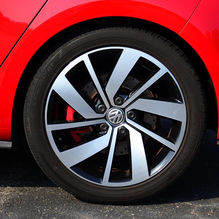 2017 Volkswagen GTI Mk7 - Image 24 of 31