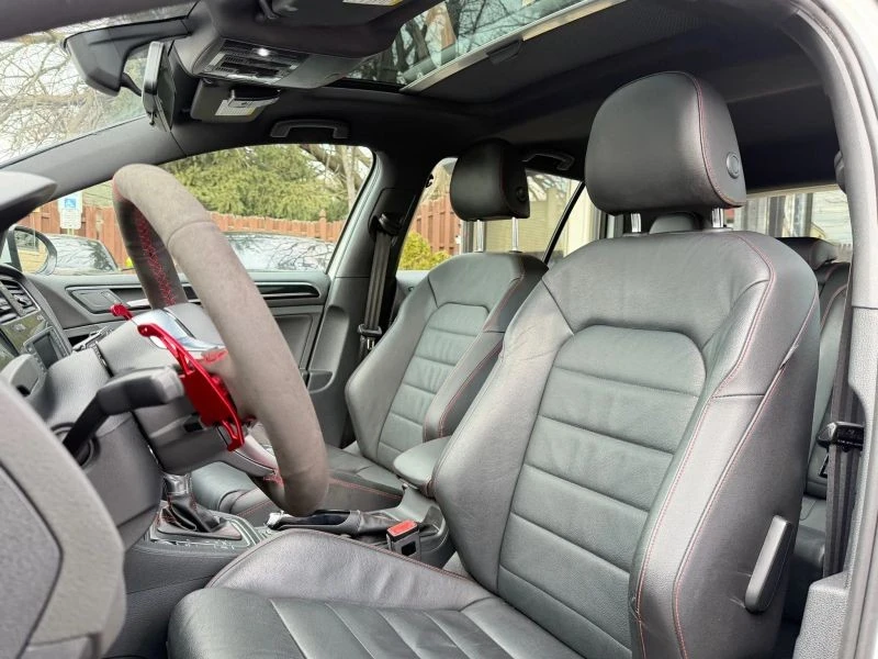 2017 Volkswagen GTI Mk7 - Image 11 of 12