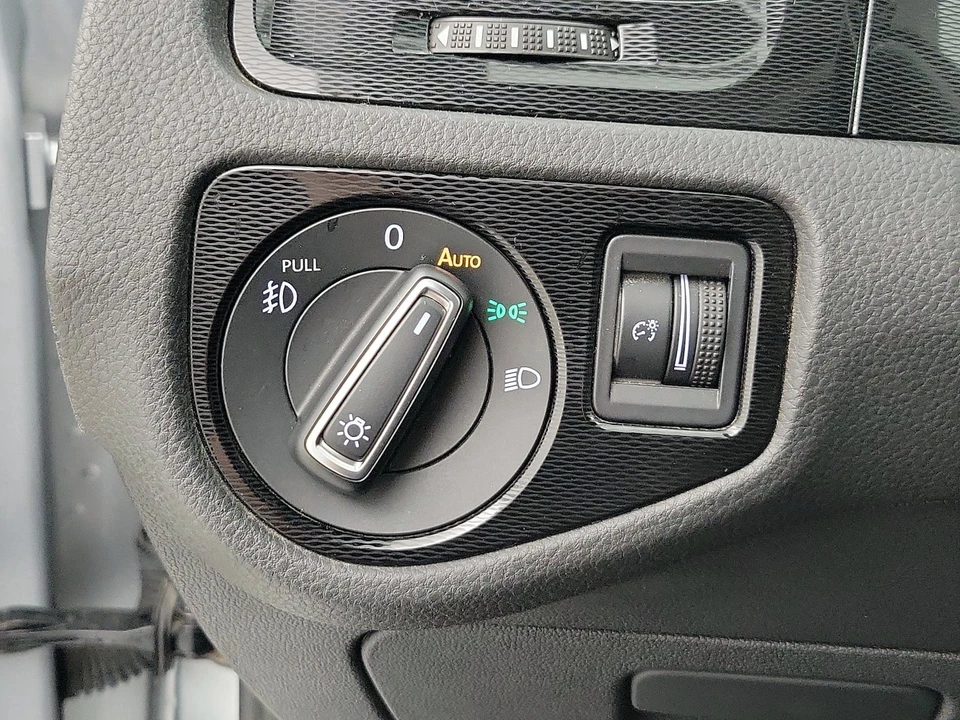 2017 Volkswagen GTI Mk7 - Image 14 of 27