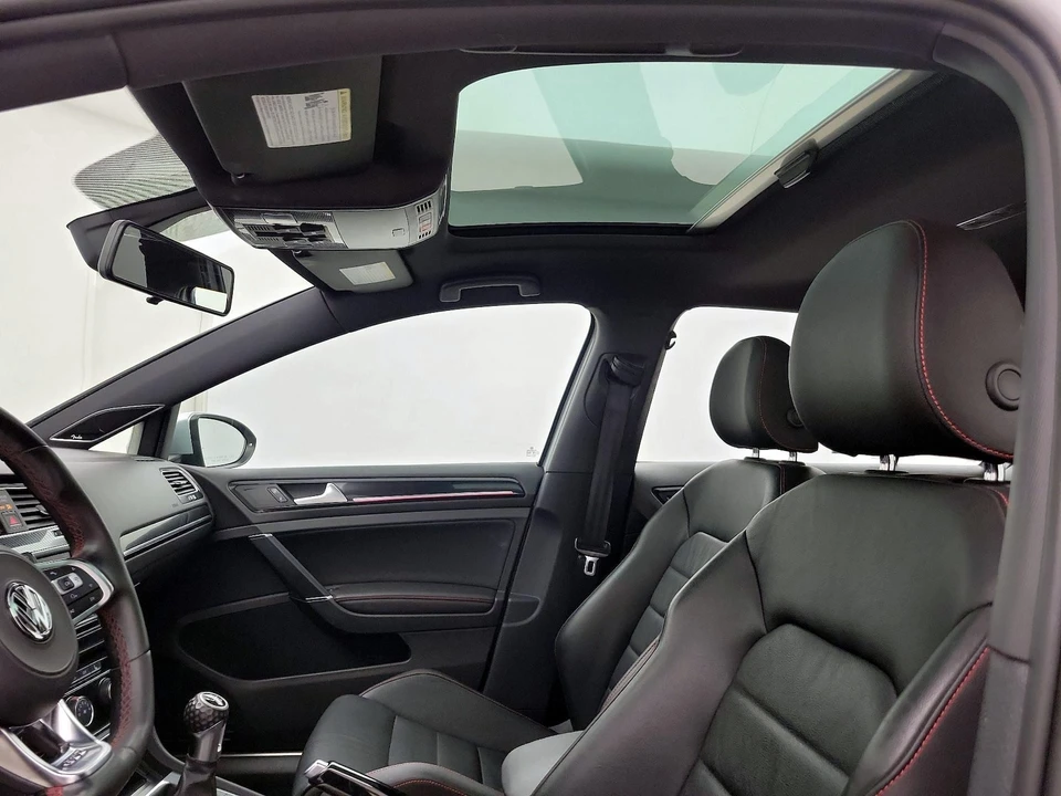 2017 Volkswagen GTI Mk7 - Image 20 of 27