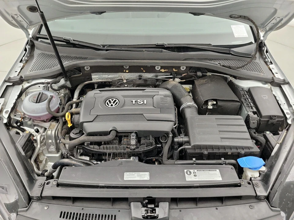 2017 Volkswagen GTI Mk7 - Image 23 of 27