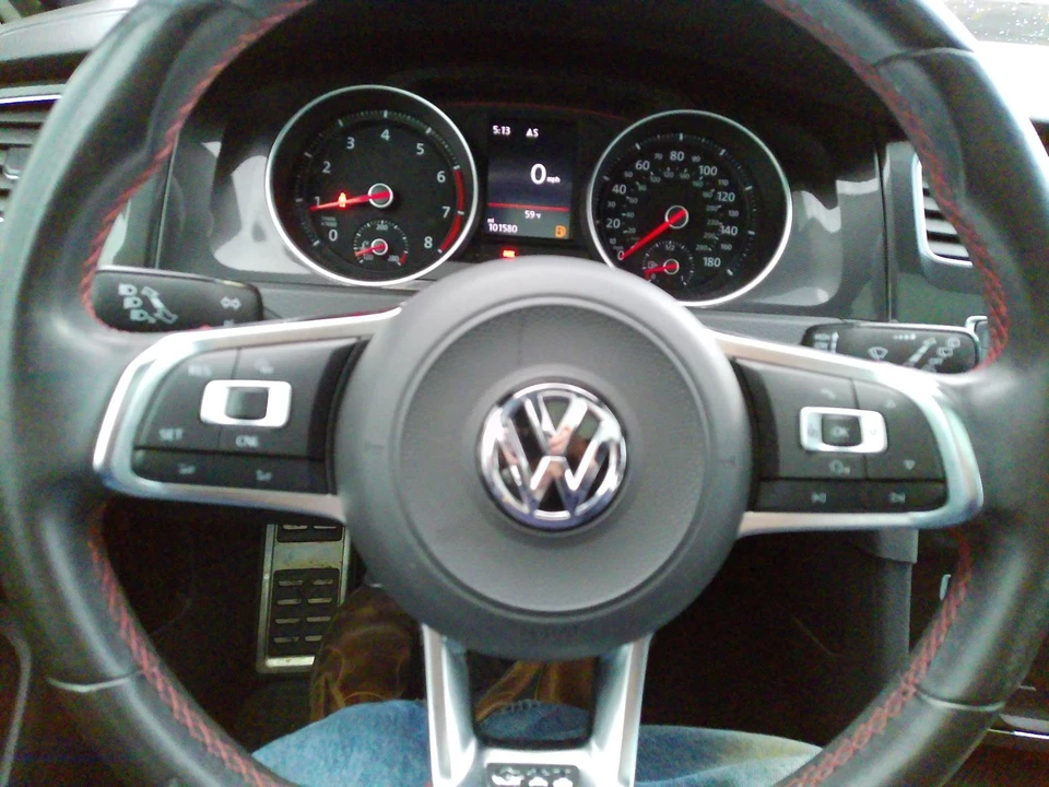 2017 Volkswagen GTI Mk7 - Image 7 of 21