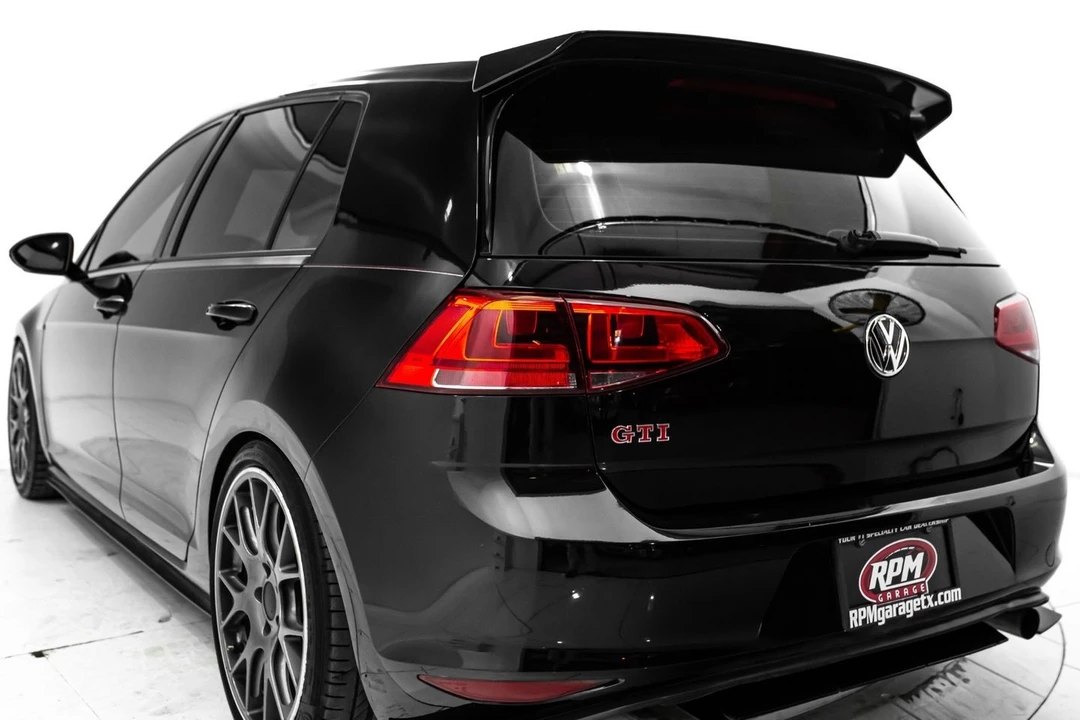 2017 Volkswagen GTI Mk7 - Image 11 of 21