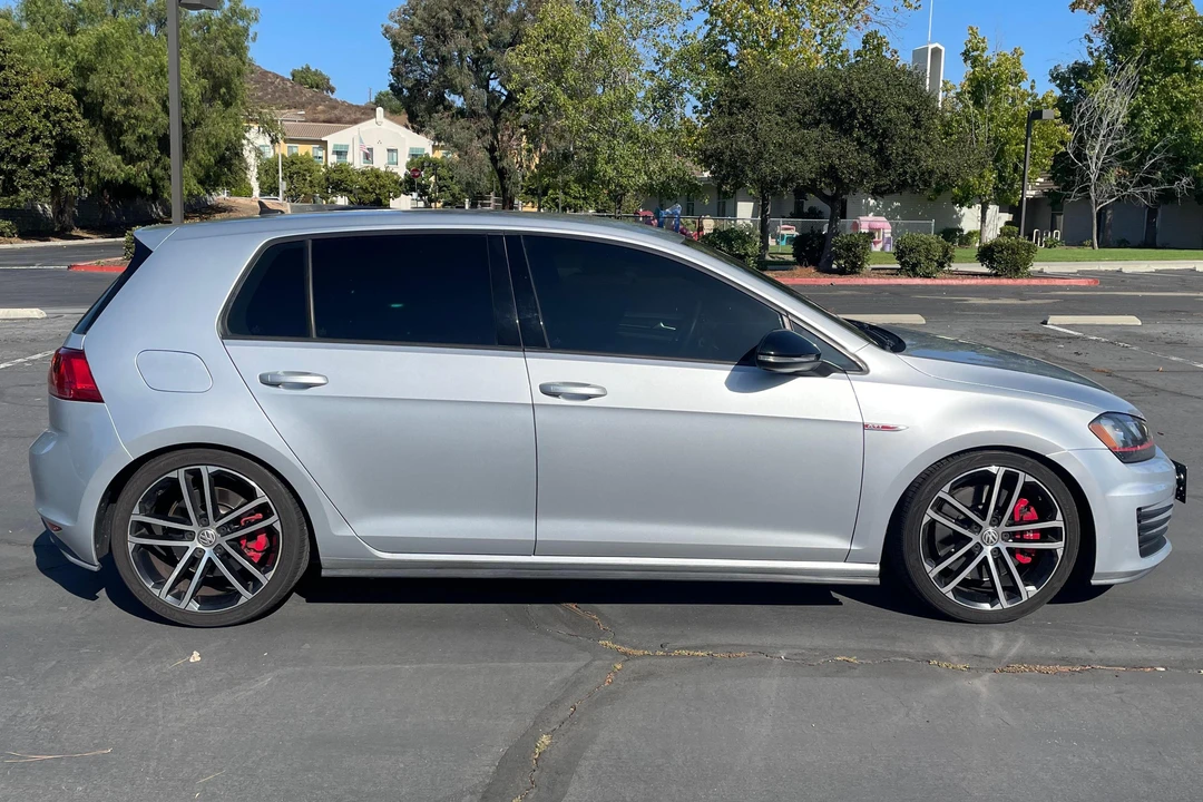 2017 Volkswagen GTI Mk7 - Image 3 of 31