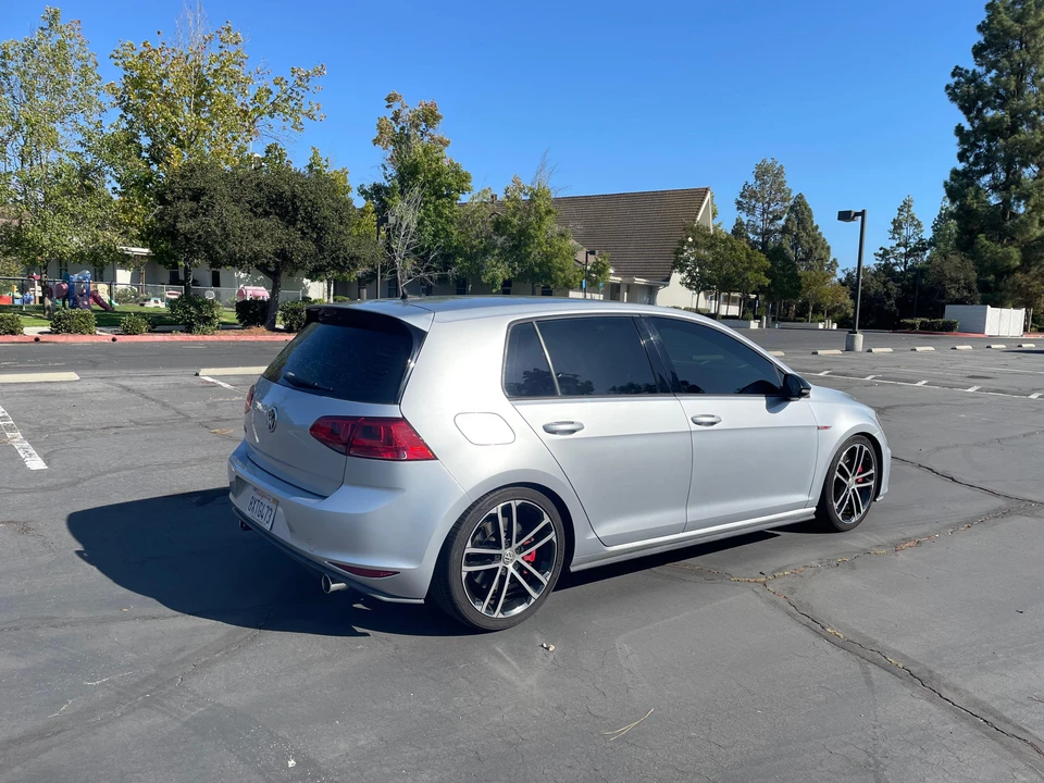 2017 Volkswagen GTI Mk7 - Image 13 of 31