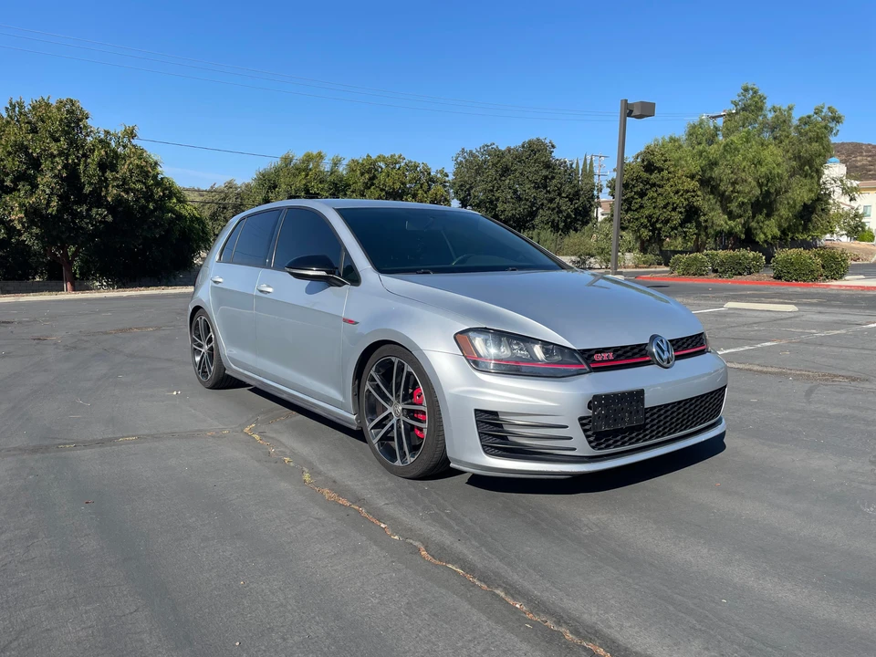 2017 Volkswagen GTI Mk7 - Image 15 of 31