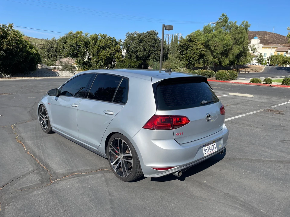 2017 Volkswagen GTI Mk7 - Image 10 of 31