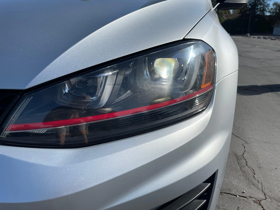 2017 Volkswagen GTI Mk7 - Image 19 of 31