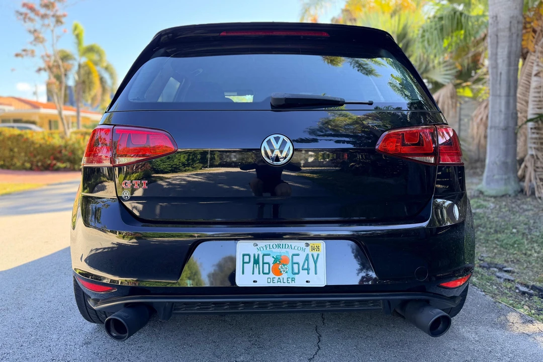2017 Volkswagen GTI Mk7 - Image 5 of 31