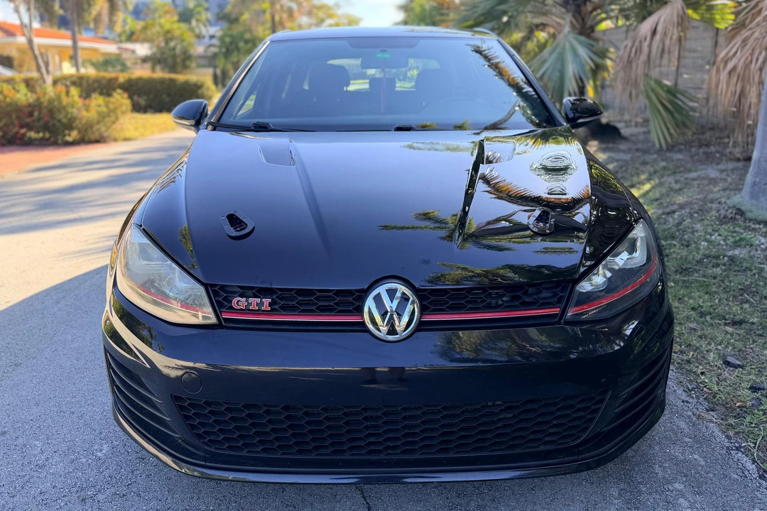2017 Volkswagen GTI Mk7 - Image 2 of 31