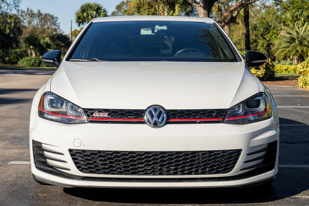 2017 Volkswagen GTI Mk7 - Image 2 of 31