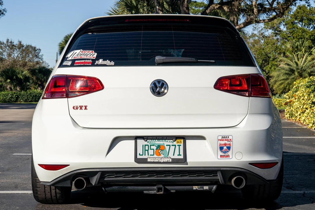 2017 Volkswagen GTI Mk7 - Image 5 of 31