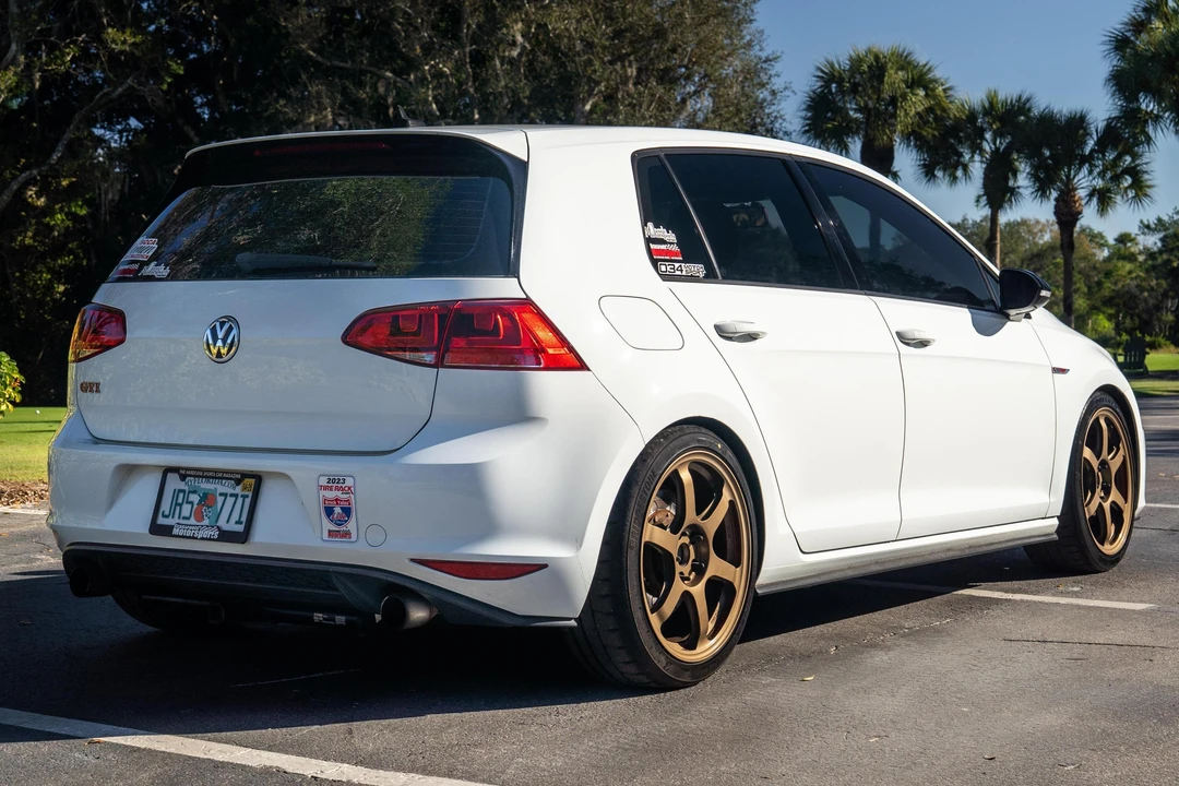 2017 Volkswagen GTI Mk7 - Image 4 of 31