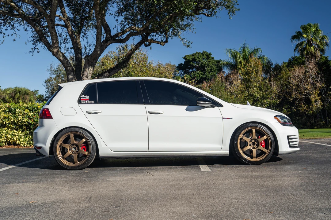 2017 Volkswagen GTI Mk7 - Image 10 of 31