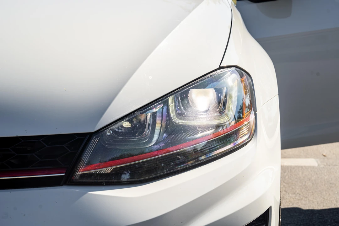 2017 Volkswagen GTI Mk7 - Image 15 of 31