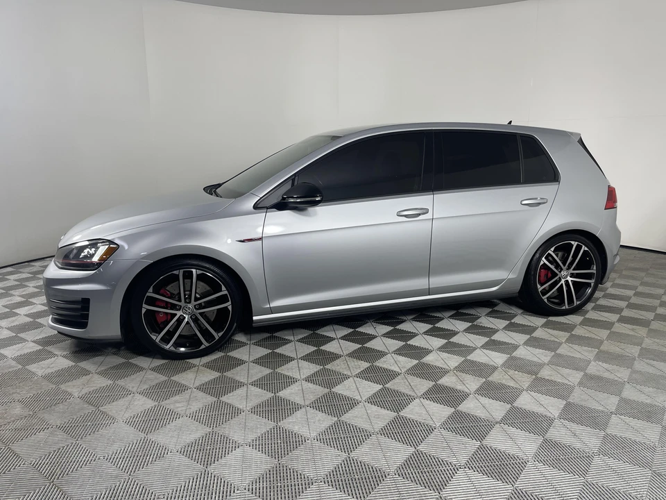 2017 Volkswagen GTI Mk7 - Image 7 of 31