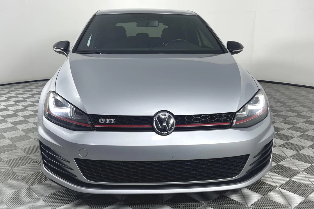 2017 Volkswagen GTI Mk7 - Image 2 of 31