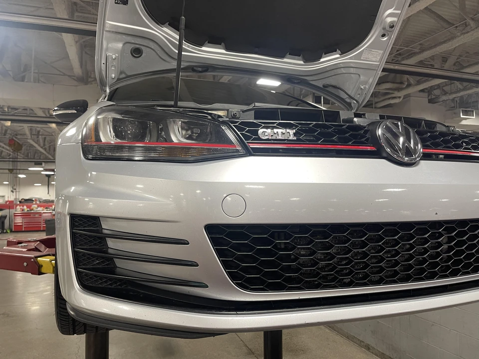 2017 Volkswagen GTI Mk7 - Image 16 of 31