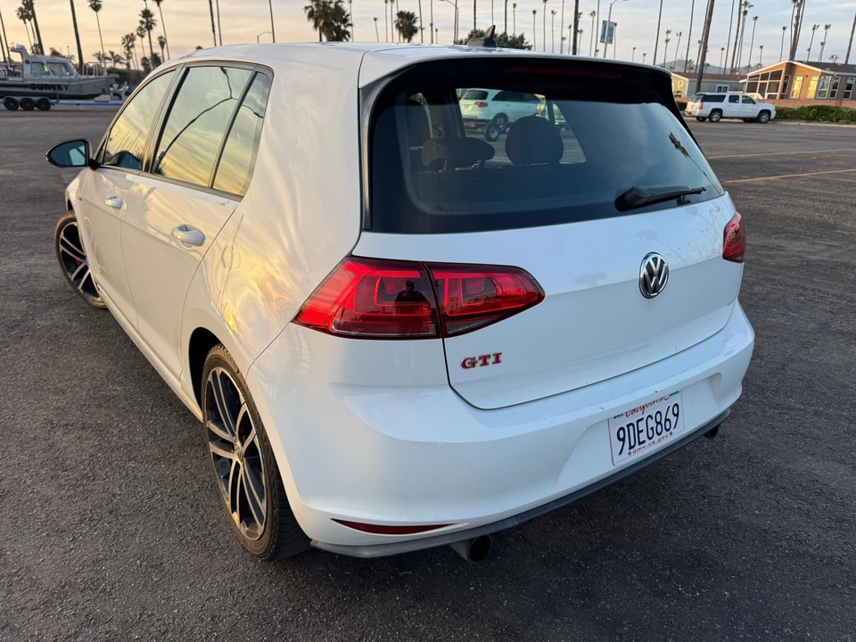 2017 Volkswagen GTI Mk7 - Image 12 of 31