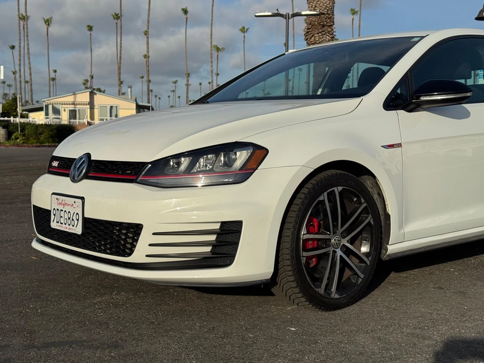 2017 Volkswagen GTI Mk7 - Image 24 of 31