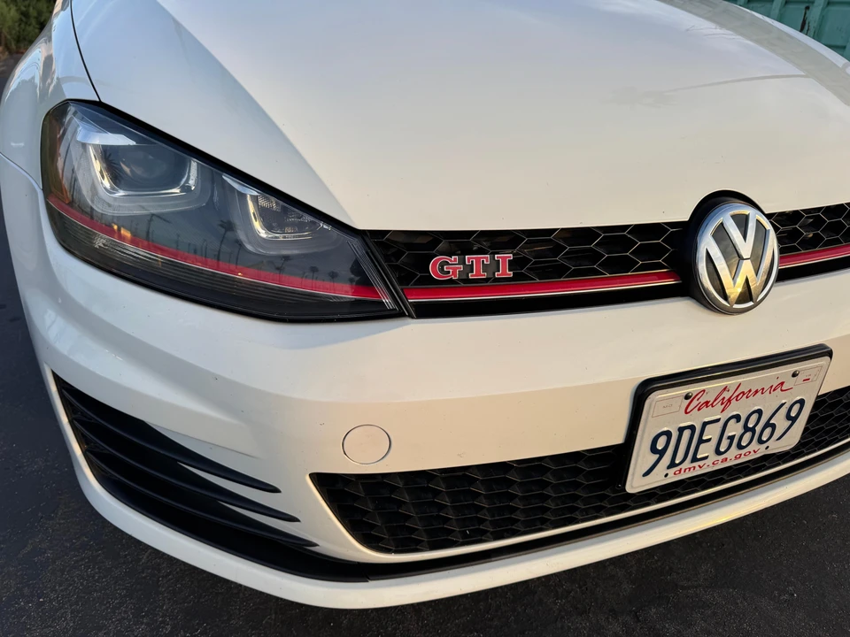 2017 Volkswagen GTI Mk7 - Image 20 of 31
