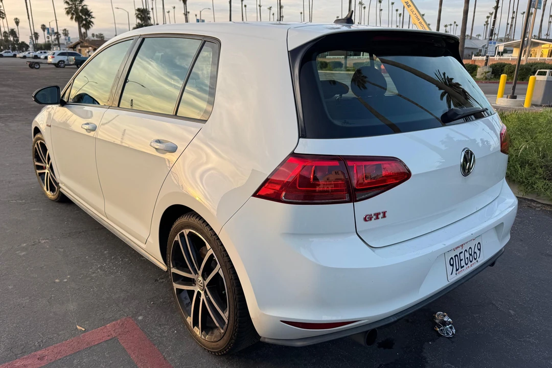 2017 Volkswagen GTI Mk7 - Image 4 of 31