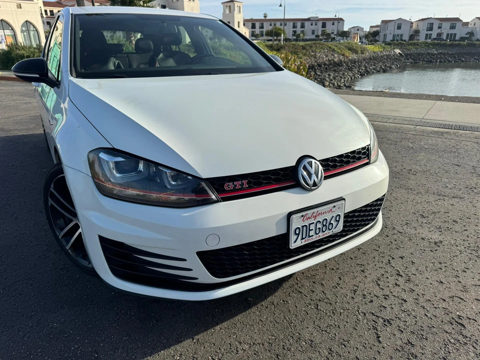 2017 Volkswagen GTI Mk7 - Image 22 of 31
