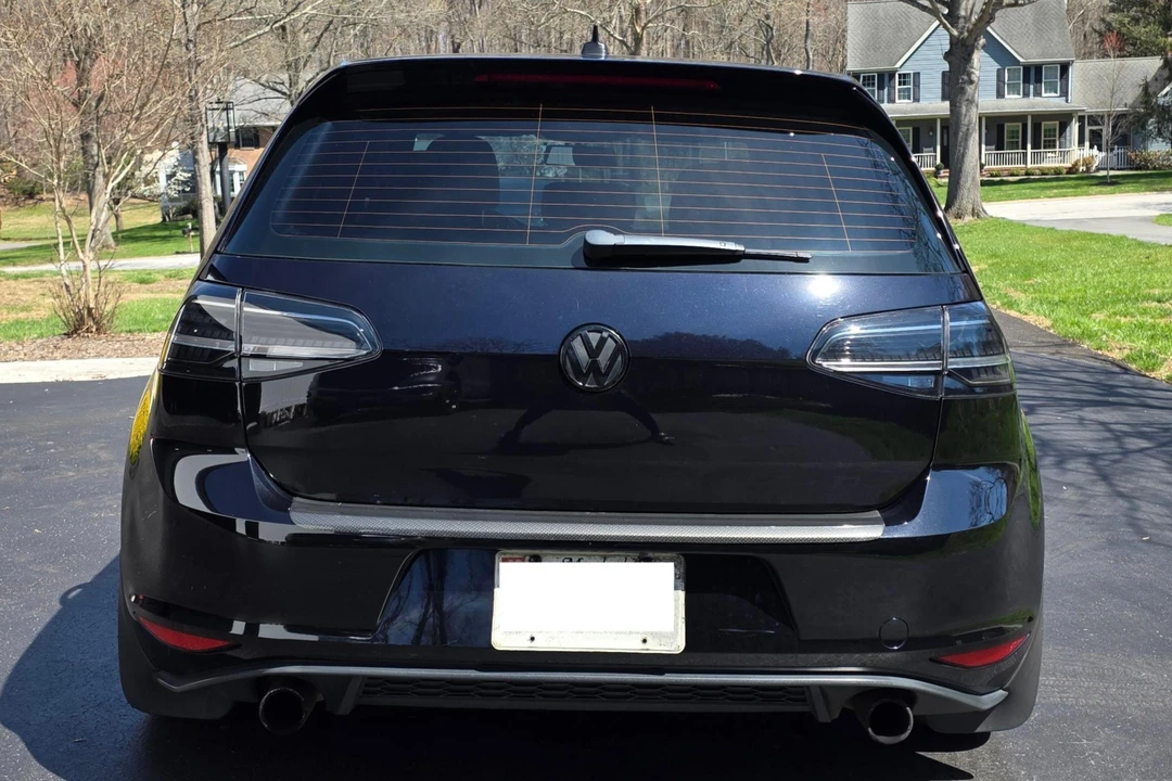 2017 Volkswagen GTI Mk7 - Image 5 of 31
