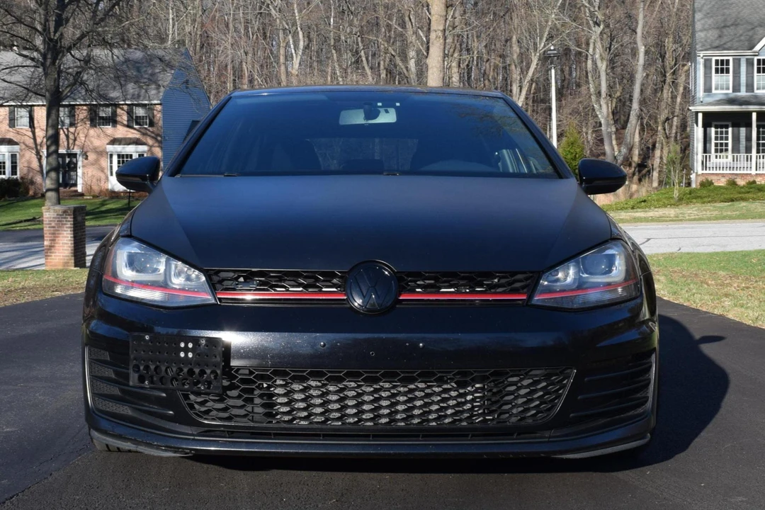 2017 Volkswagen GTI Mk7 - Image 2 of 31