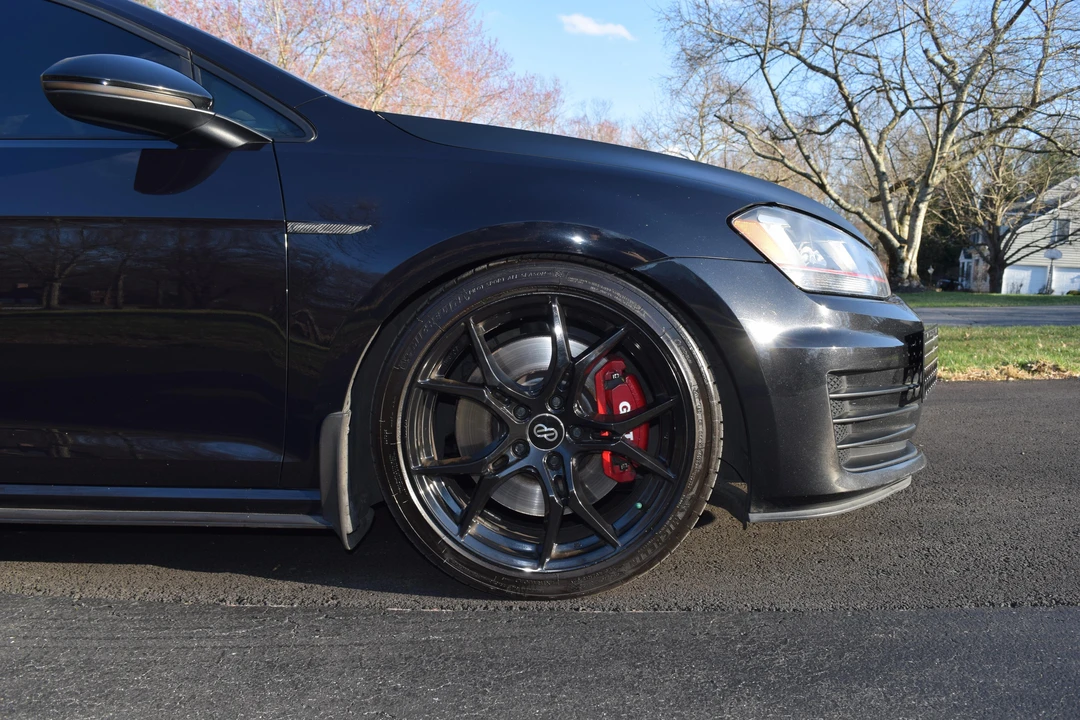 2017 Volkswagen GTI Mk7 - Image 27 of 31