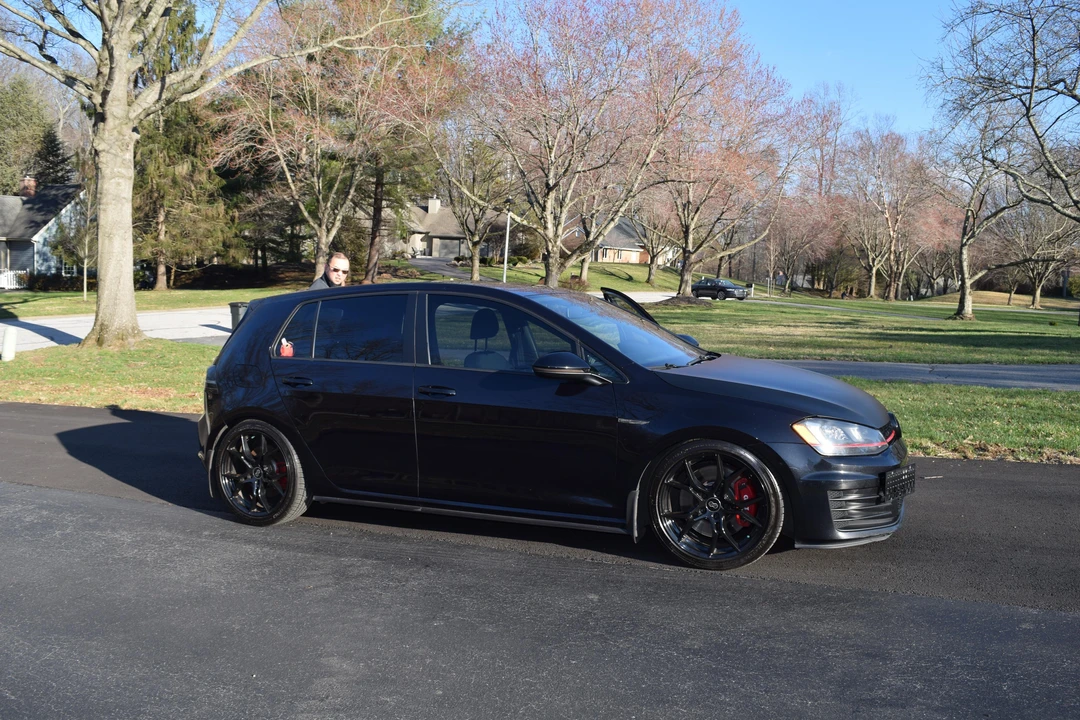 2017 Volkswagen GTI Mk7 - Image 22 of 31