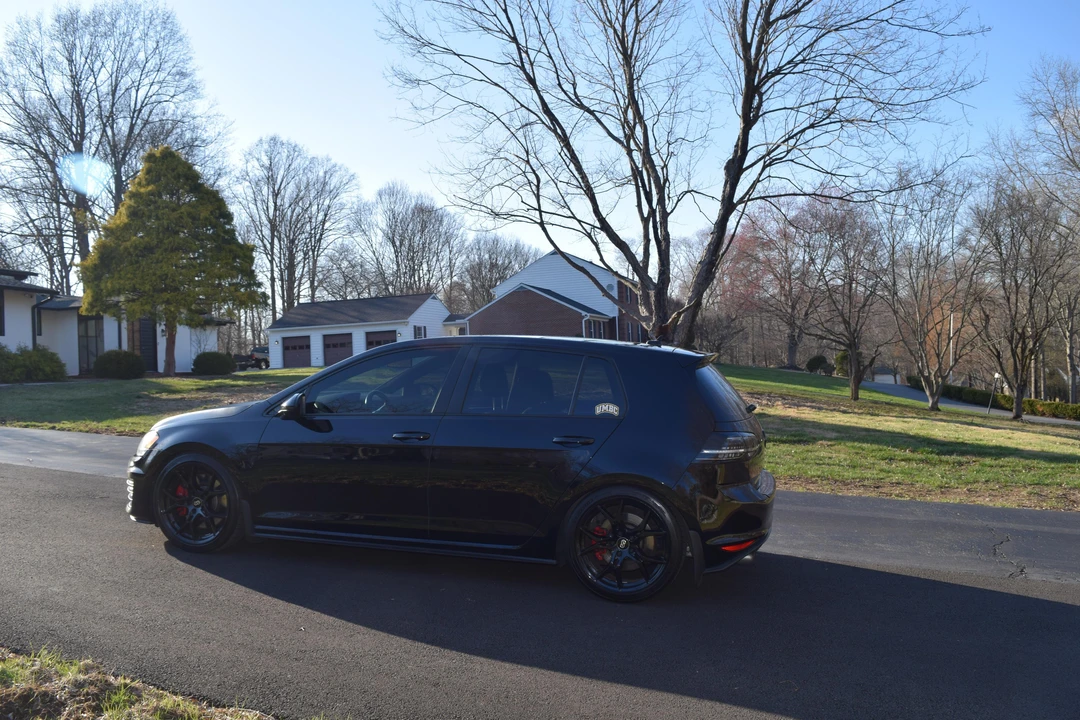 2017 Volkswagen GTI Mk7 - Image 16 of 31