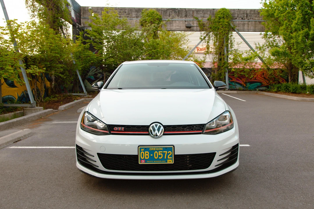 2017 Volkswagen GTI Mk7 - Image 7 of 31