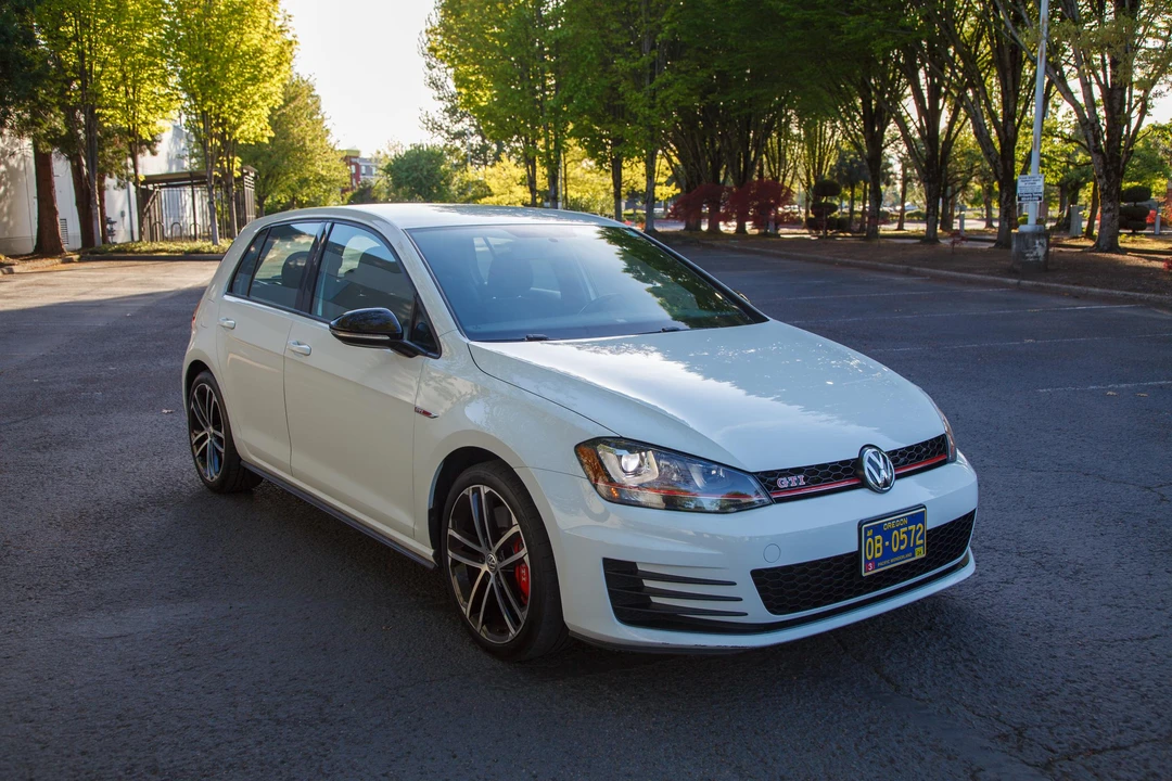 2017 Volkswagen GTI Mk7 - Image 31 of 31