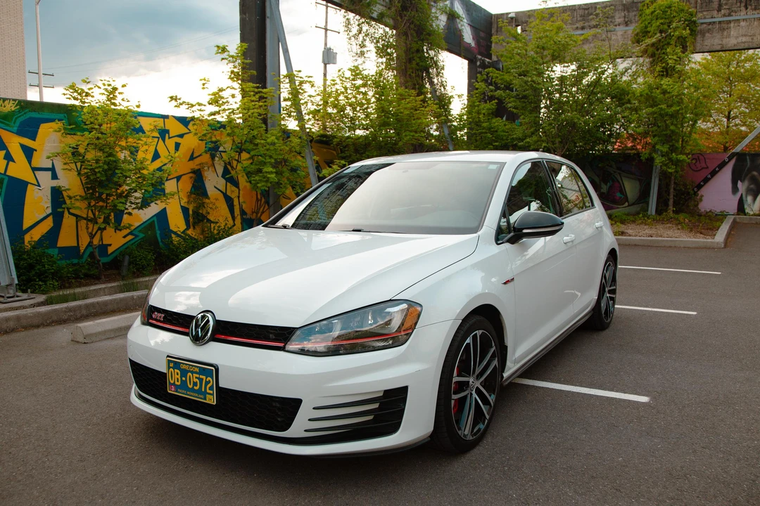2017 Volkswagen GTI Mk7 - Image 10 of 31