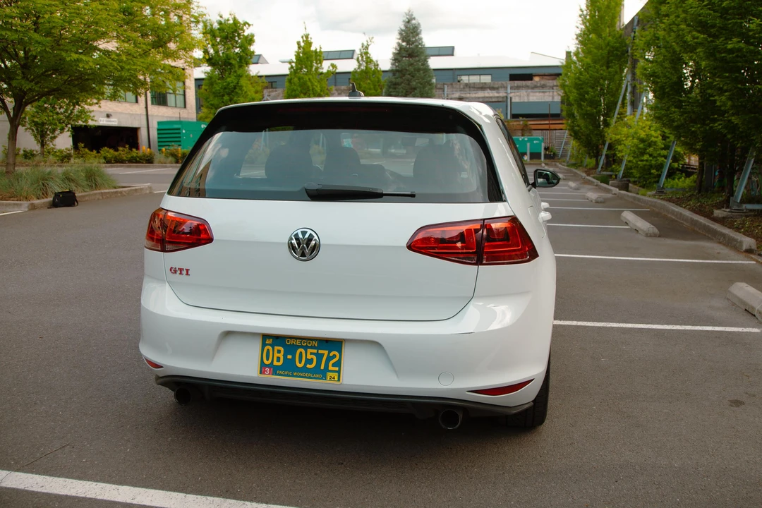 2017 Volkswagen GTI Mk7 - Image 21 of 31
