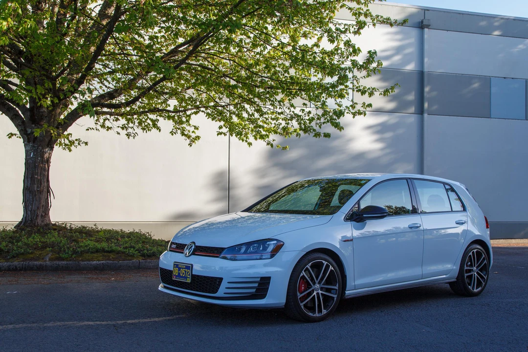 2017 Volkswagen GTI Mk7 - Image 13 of 31