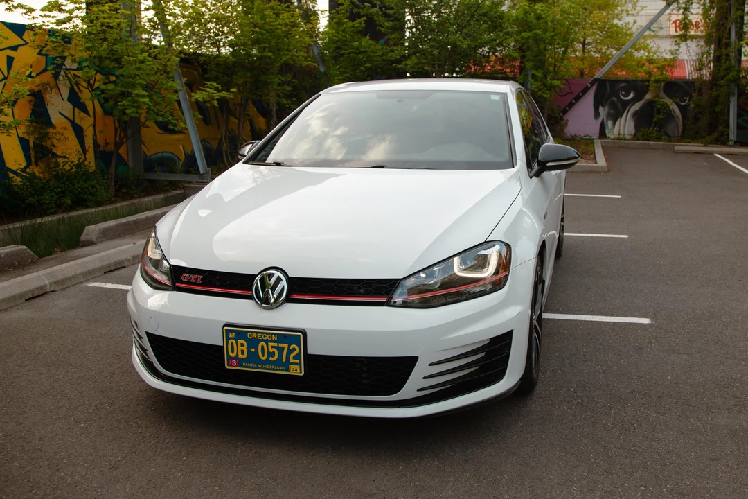 2017 Volkswagen GTI Mk7 - Image 8 of 31