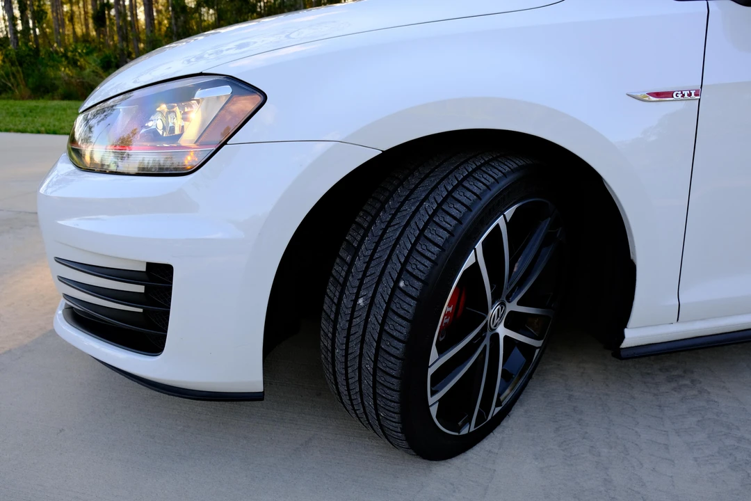 2017 Volkswagen GTI Mk7 - Image 18 of 18