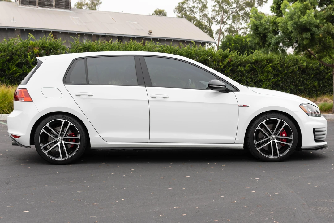 2017 Volkswagen GTI Mk7 - Image 3 of 31