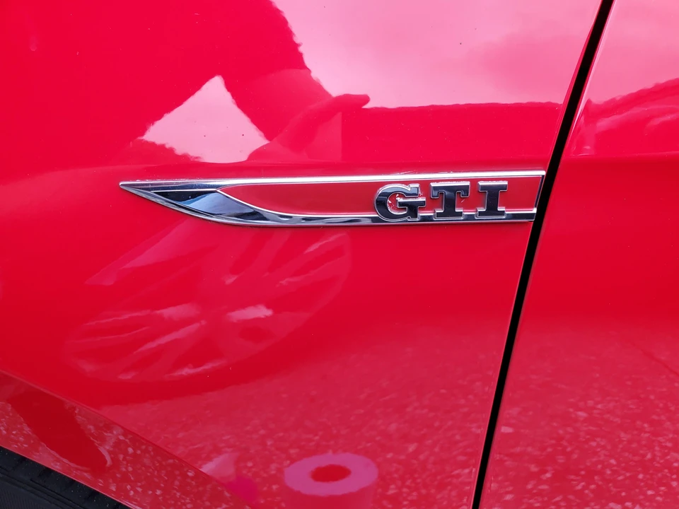 2017 Volkswagen GTI Mk7 - Image 22 of 31