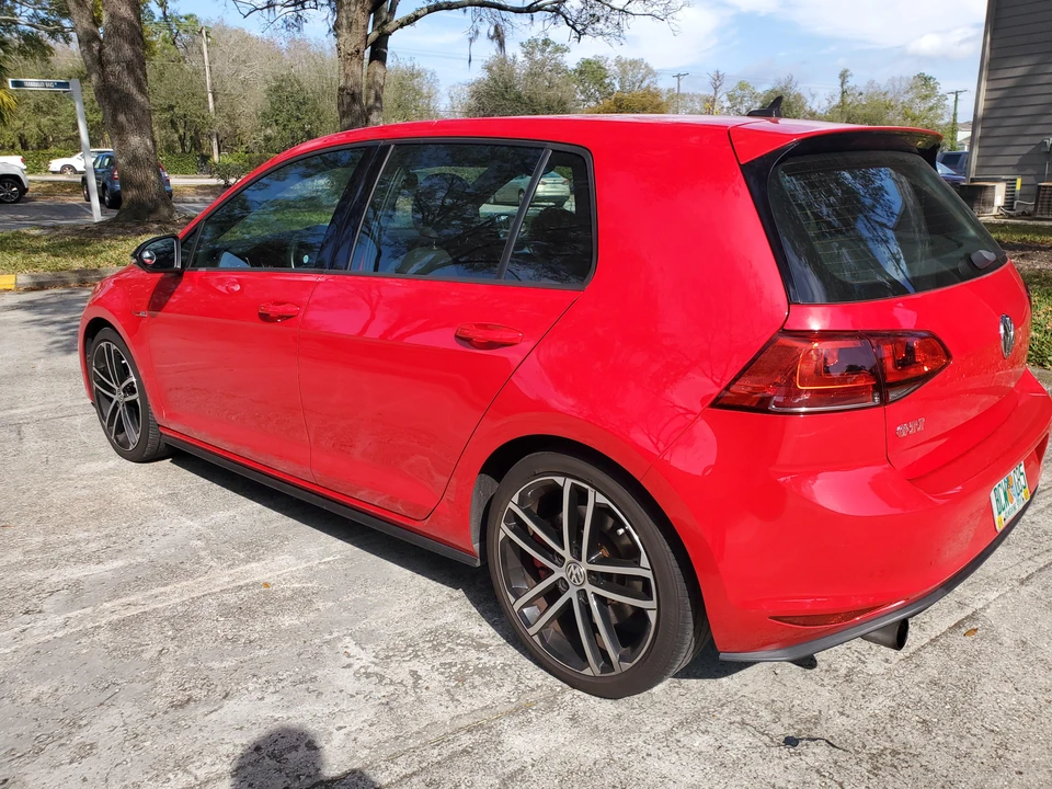2017 Volkswagen GTI Mk7 - Image 5 of 31