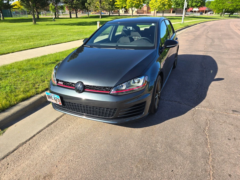 2017 Volkswagen GTI Mk7 - Image 8 of 31